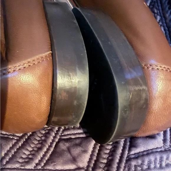 Salvatore Ferragamo Brown Loafers with Gold Buckle - Picture 2 of 7